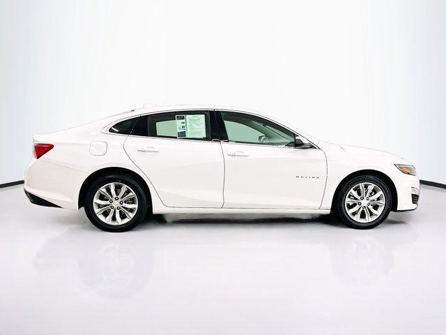 Photo of 2023 Summit White Chevrolet Malibu