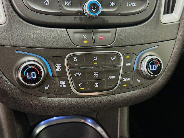 Photo of 2023 Summit White Chevrolet Malibu