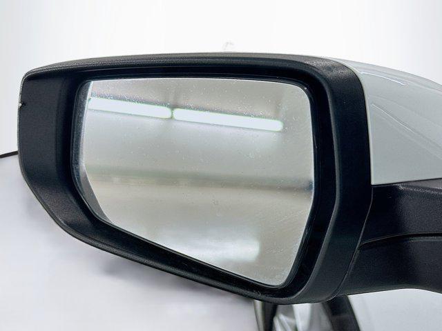 Photo of 2023 Summit White Chevrolet Malibu