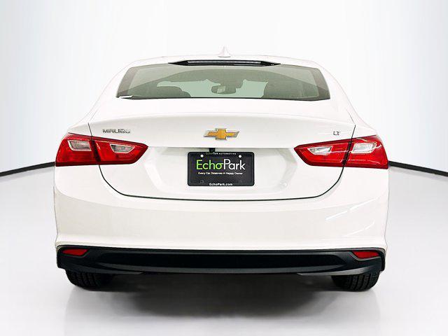 Photo of 2023 Summit White Chevrolet Malibu