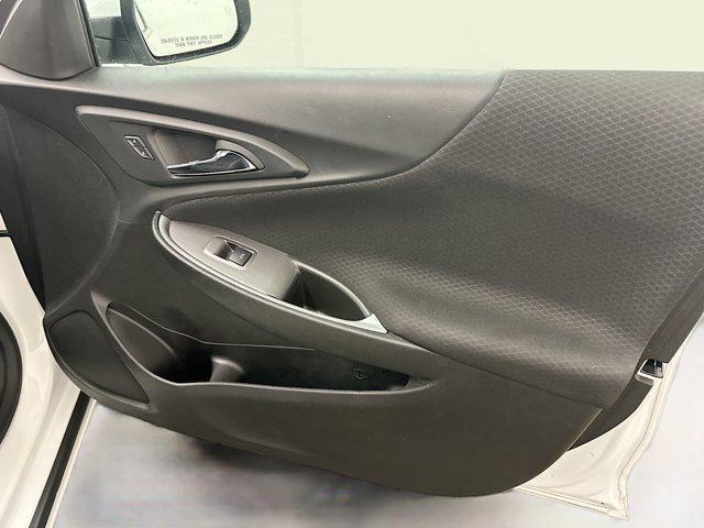 Photo of 2023 Summit White Chevrolet Malibu