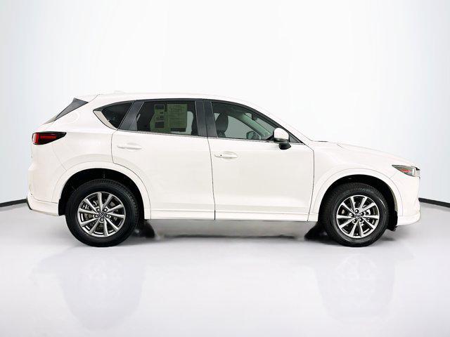 Photo of 2025 Rhodium White Metallic Mazda CX-5