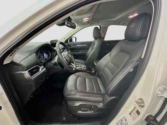 Photo of 2025 Rhodium White Metallic Mazda CX-5