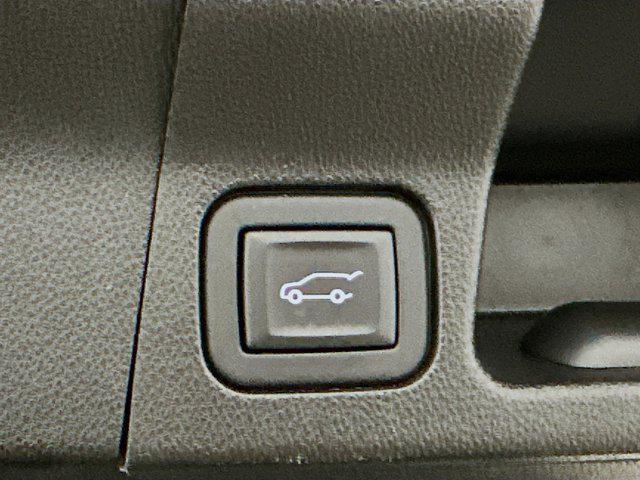 Photo of 2023 Ebony Twilight Metallic GMC Acadia