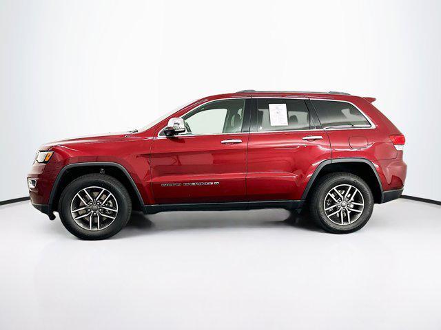 Photo of 2022 Velvet Red Pearlcoat Jeep Grand Cherokee