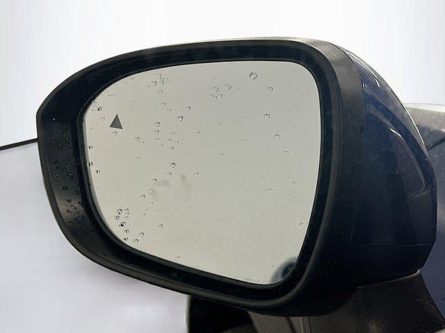 Photo of 2022 Caspian Blue Metallic Nissan Rogue