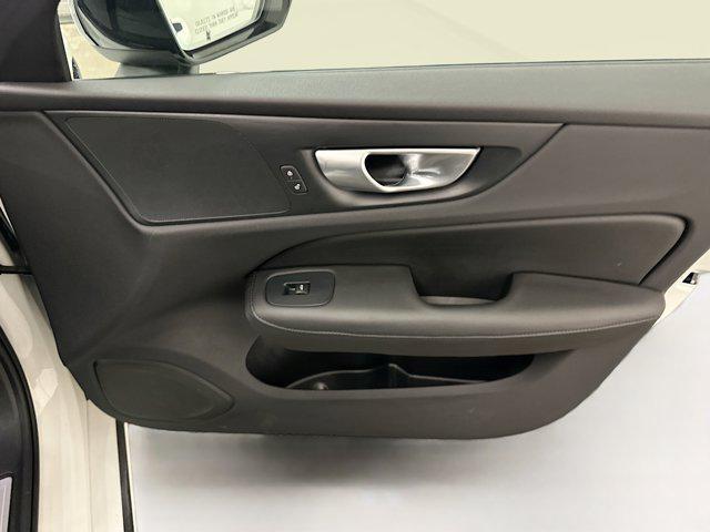 Photo of 2025 Crystal White Pearl Volvo S60