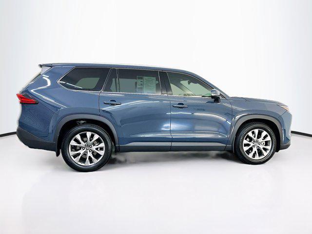Photo of 2024 Storm Cloud Toyota Grand Highlander