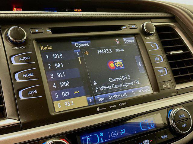 Photo of 2019 Predawn Gray Mica Toyota Highlander