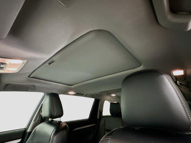 Photo of 2019 Predawn Gray Mica Toyota Highlander