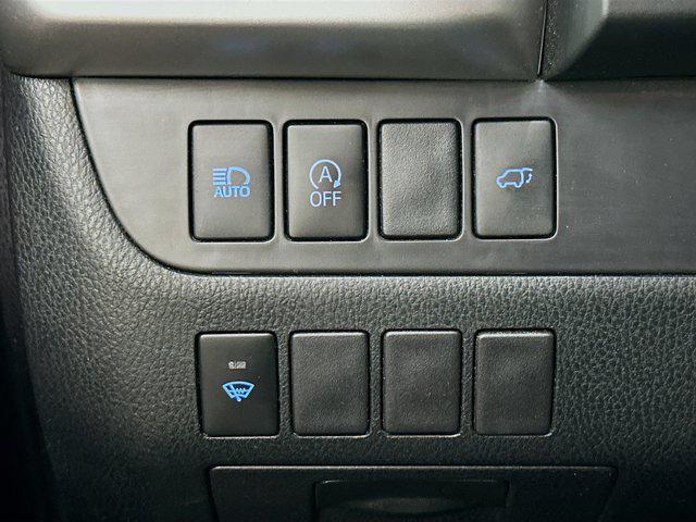 Photo of 2019 Predawn Gray Mica Toyota Highlander