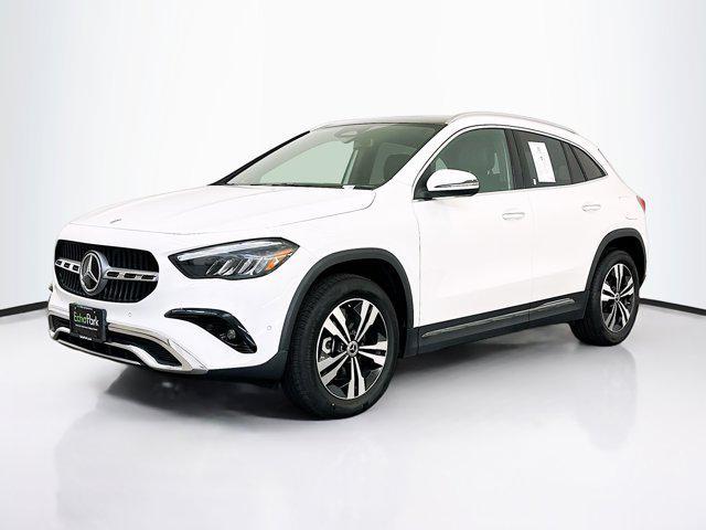 Photo of 2025 Polar White Mercedes-Benz GLA 250
