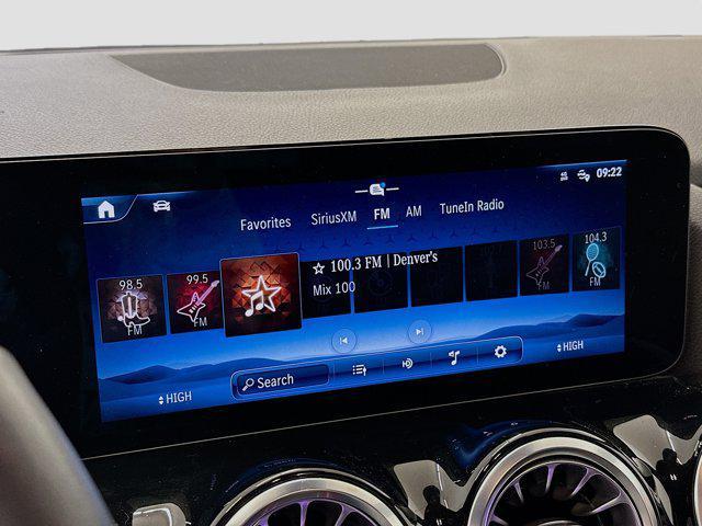 Photo of 2025 Polar White Mercedes-Benz GLA 250