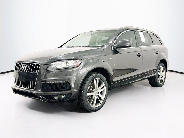 Photo of 2014 Night Black Audi Q7