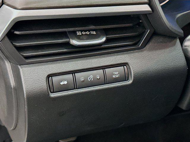Photo of 2023 Pearl White Tricoat Nissan Altima