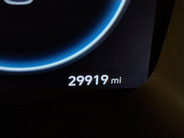 Photo of 2022 Quartz White Hyundai SANTA FE