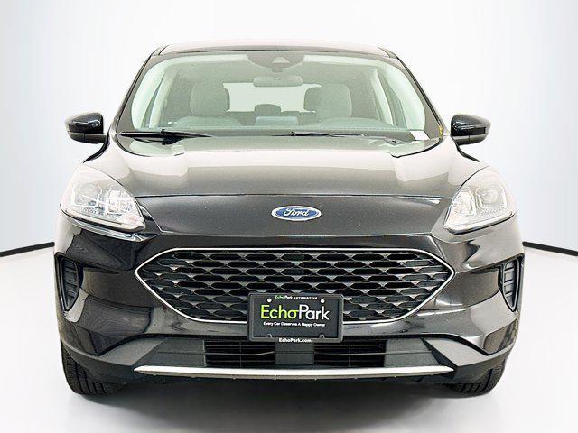 Photo of 2021 Agate Black Metallic Ford Escape
