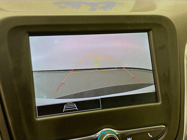 Photo of 2023 Summit White Chevrolet Equinox