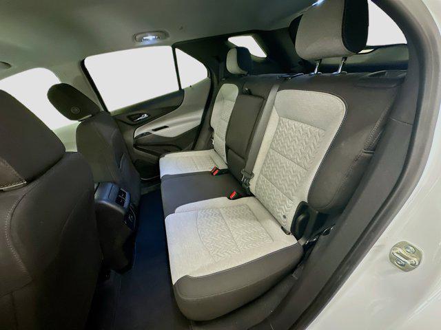 Photo of 2023 Summit White Chevrolet Equinox