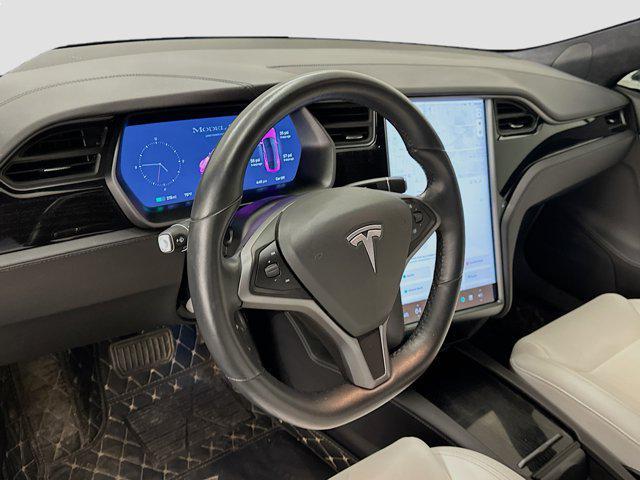 Photo of 2021 Pearl White Multi-Coat Tesla Model S