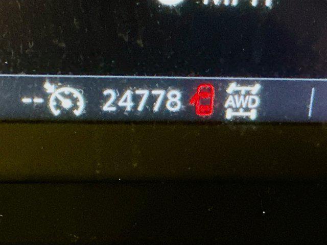 Photo of 2023 Summit White Buick Encore GX
