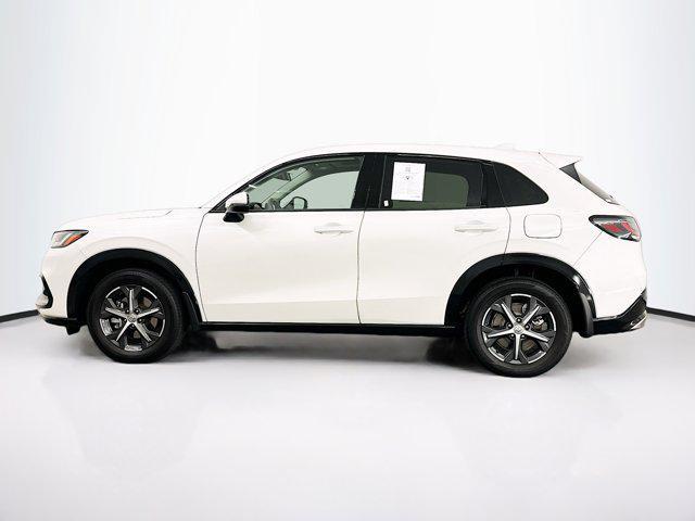 Photo of 2024 Platinum White Pearl Honda HR-V