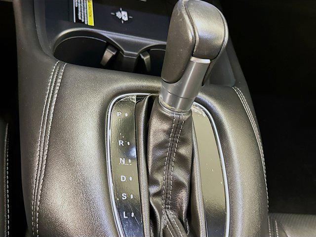 Photo of 2024 Platinum White Pearl Honda HR-V