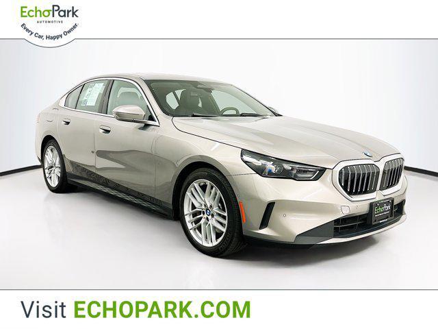 2024 BMW 530