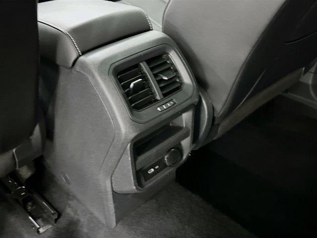 Photo of 2022 Deep Black Pearl Volkswagen Tiguan