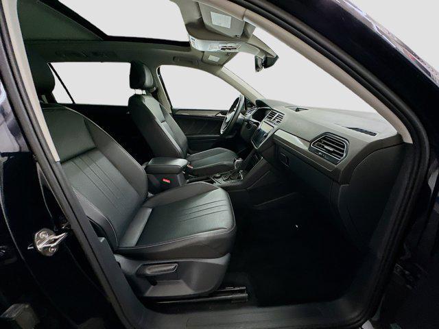 Photo of 2022 Deep Black Pearl Volkswagen Tiguan
