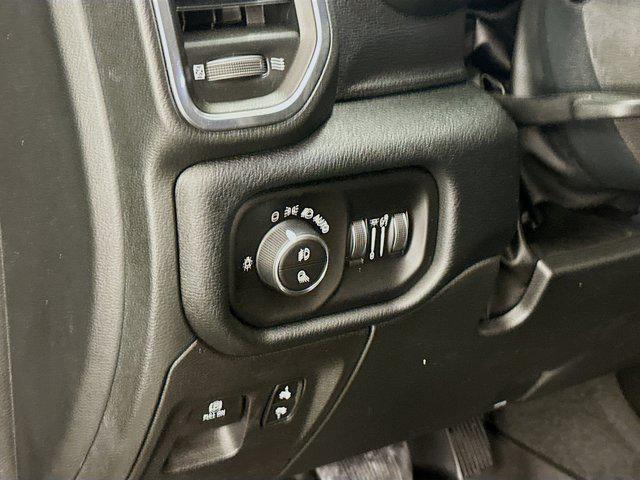 Photo of 2022 Patriot Blue Pearlcoat RAM 1500