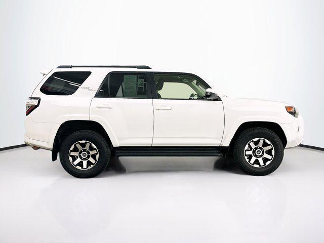 Photo of 2024 Ice Cap Toyota 4Runner