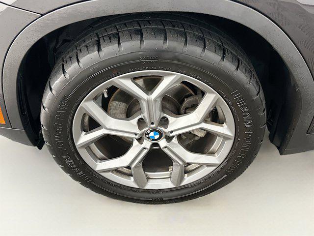 Photo of 2024 Jet Black BMW X3