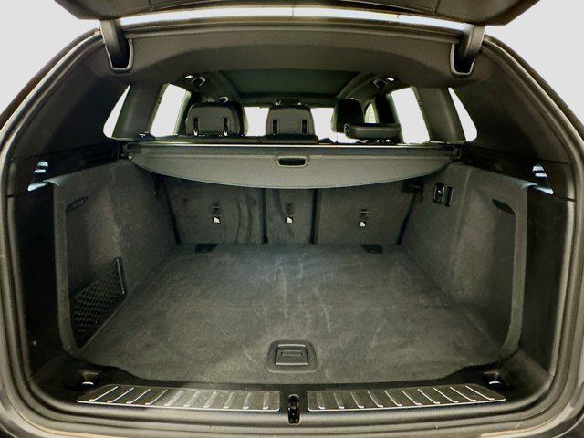 Photo of 2024 Jet Black BMW X3