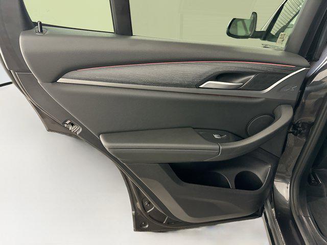 Photo of 2024 Jet Black BMW X3