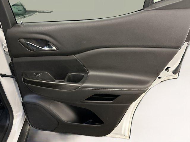 Photo of 2023 Summit White GMC Acadia