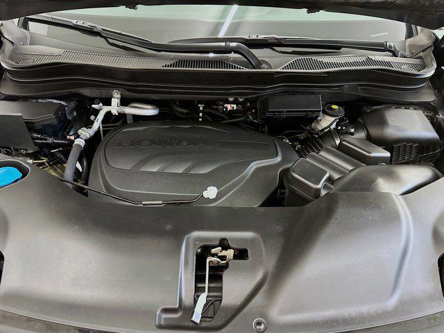 Photo of 2022 Modern Steel Metallic Honda Pilot