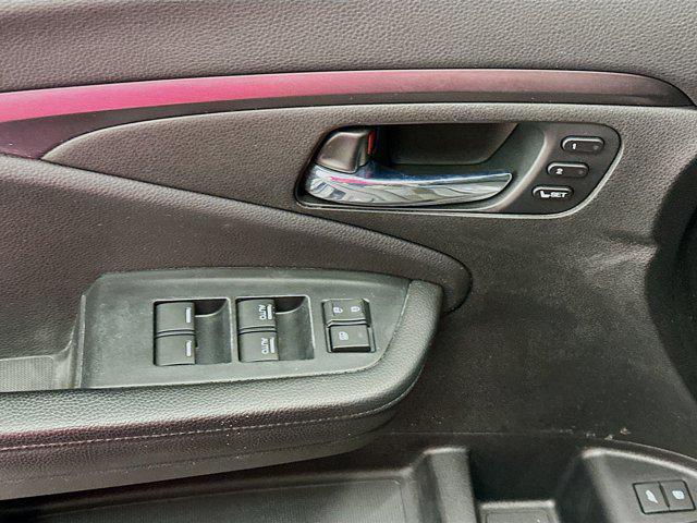 Photo of 2022 Modern Steel Metallic Honda Pilot
