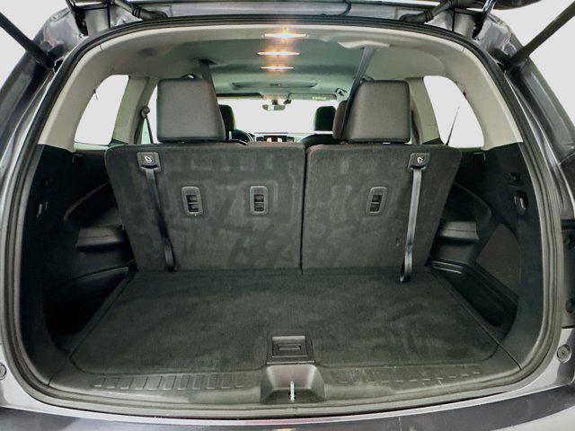 Photo of 2022 Modern Steel Metallic Honda Pilot