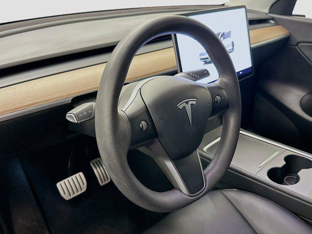 Photo of 2022 Pearl White Multi-Coat Tesla Model Y