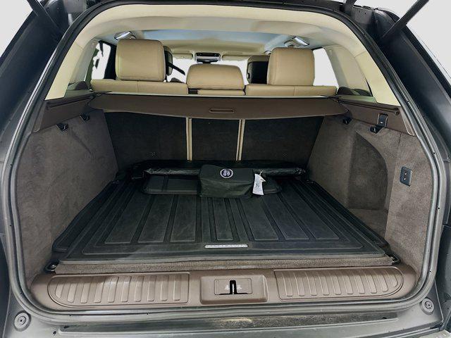 Photo of 2020 Santorini Black Metallic Land Rover Range Rover Sport