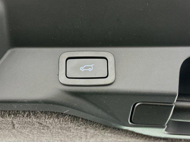 Photo of 2020 Santorini Black Metallic Land Rover Range Rover Sport