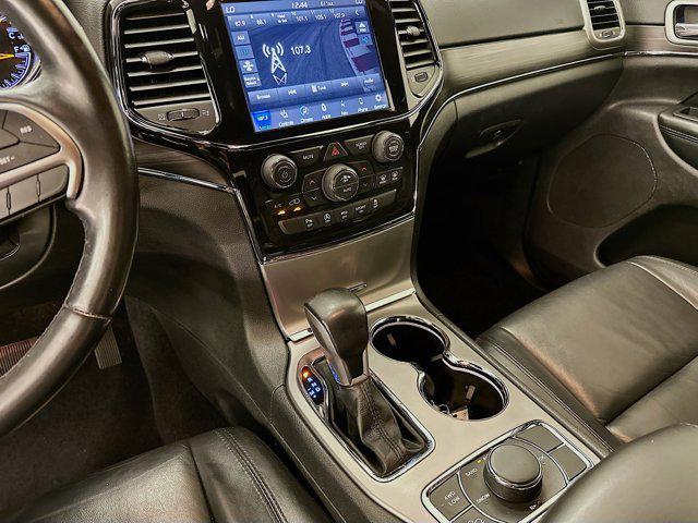 Photo of 2021 Velvet Red Pearlcoat Jeep Grand Cherokee