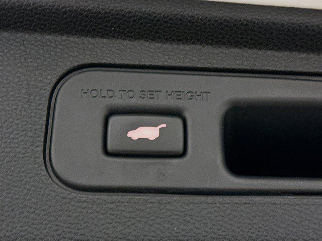 Photo of 2019 White Diamond Pearl Honda Odyssey