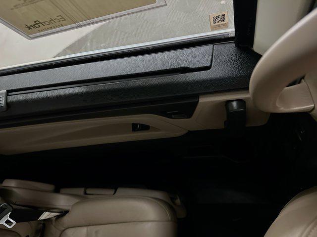 Photo of 2019 White Diamond Pearl Honda Odyssey