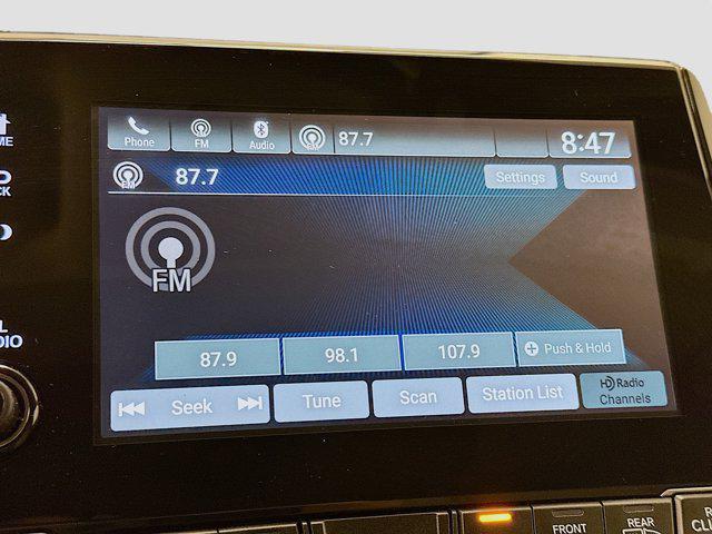 Photo of 2019 White Diamond Pearl Honda Odyssey