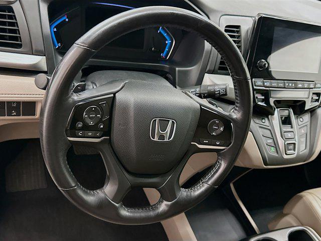 Photo of 2019 White Diamond Pearl Honda Odyssey