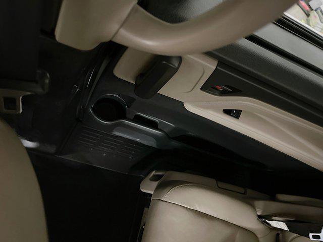 Photo of 2019 White Diamond Pearl Honda Odyssey