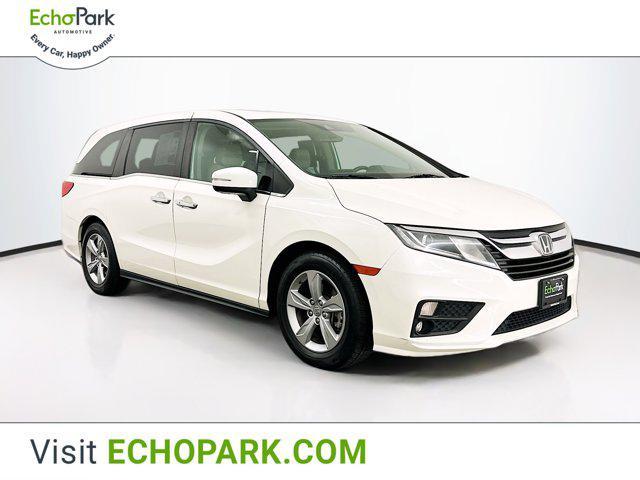 Photo of 2019 White Diamond Pearl Honda Odyssey