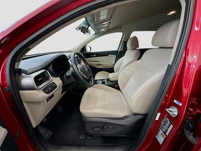 Photo of 2020 Passion Red Kia Sorento